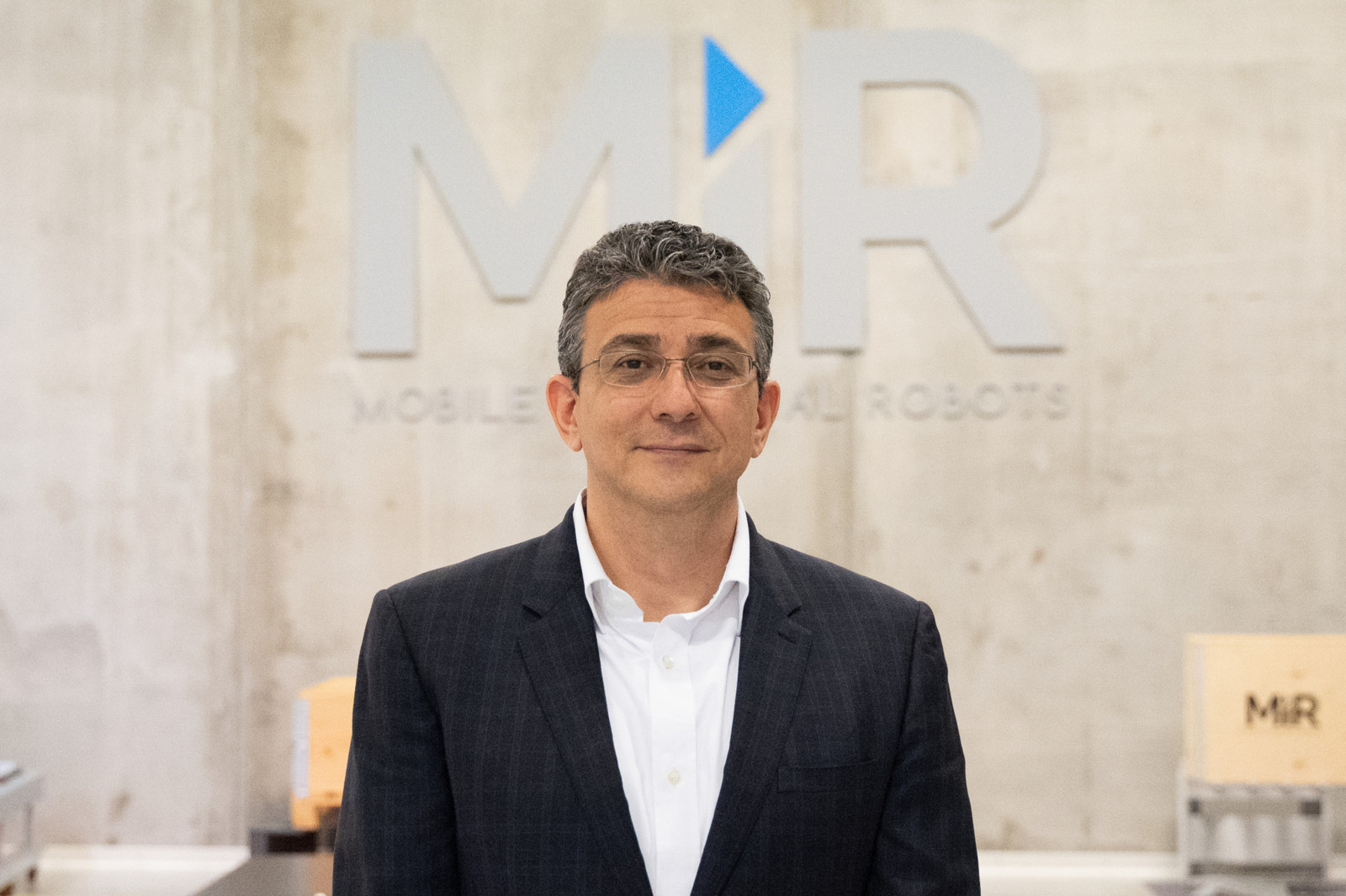Jean-Pierre Hathout wird Nachfolger von Walter Vahey, der als Berater für das Unternehmen für Autonome Mobile Roboter (AMR) bis zu seinem geplanten Ruhestand im Jahr 2024 tätig sein wird.